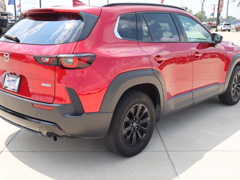 Used 2025 MAZDA CX-50 AWD 2.5 Hybrid w/ Premium Pkg image 5