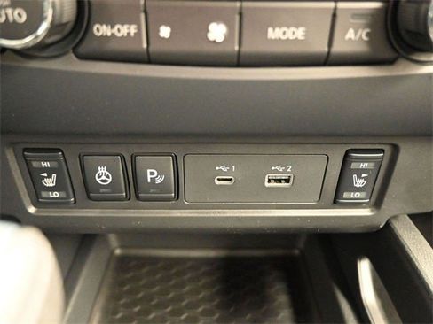 New 2026 Nissan Frontier SV image 16