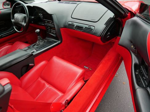 Used 1994 Chevrolet Corvette Convertible RWD image 12