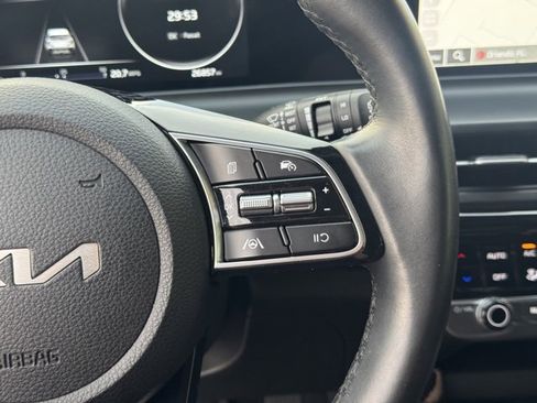 Certified 2024 Kia Seltos S image 27