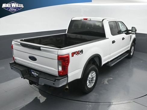 Used 2019 Ford F250 XLT w/ XLT Value Package AWD/4WD image 15