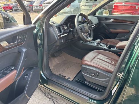 Used 2020 Audi Q5 2.0T Premium w/ Convenience Package AWD/4WD image 14