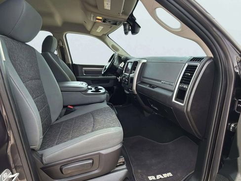 Used 2019 RAM 1500 Big Horn image 14