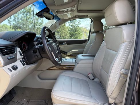 Used 2016 GMC Yukon XL Denali w/ Enhanced Security Package image 34