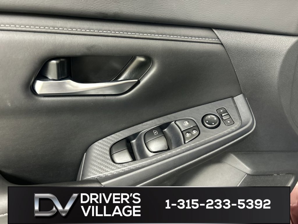 Used 2024 Nissan Sentra SV w/ Trunk Package FWD image 11