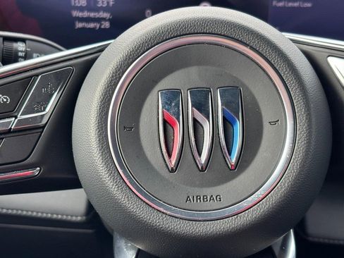 Certified 2025 Buick Enclave Preferred image 20