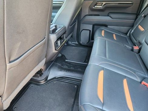 Used 2022 GMC Sierra 1500 AT4 w/ AT4 Premium Package image 32