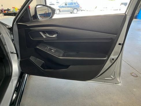 Used 2025 Honda Accord EX-L image 12