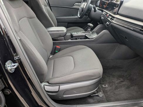 Used 2026 Kia Sportage LX AWD/4WD image 19