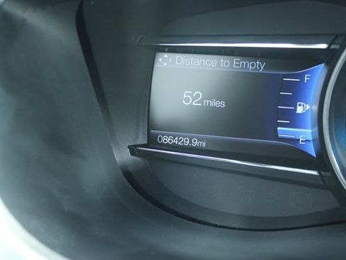 Used 2019 Ford Explorer XLT w/ Equipment Group 202A FWD image 27