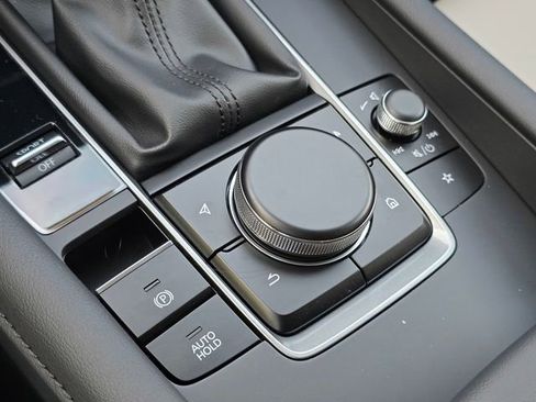 New 2026 MAZDA MAZDA3 2.5 S Preferred image 23