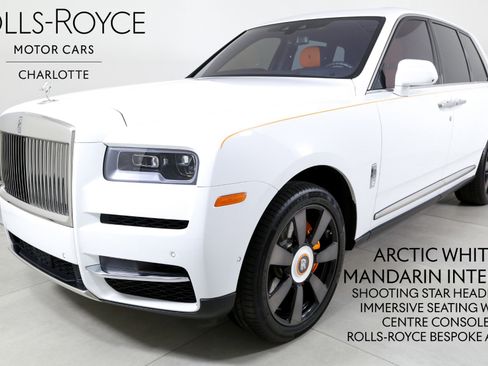 Used 2020 Rolls-Royce Cullinan AWD/4WD image 1