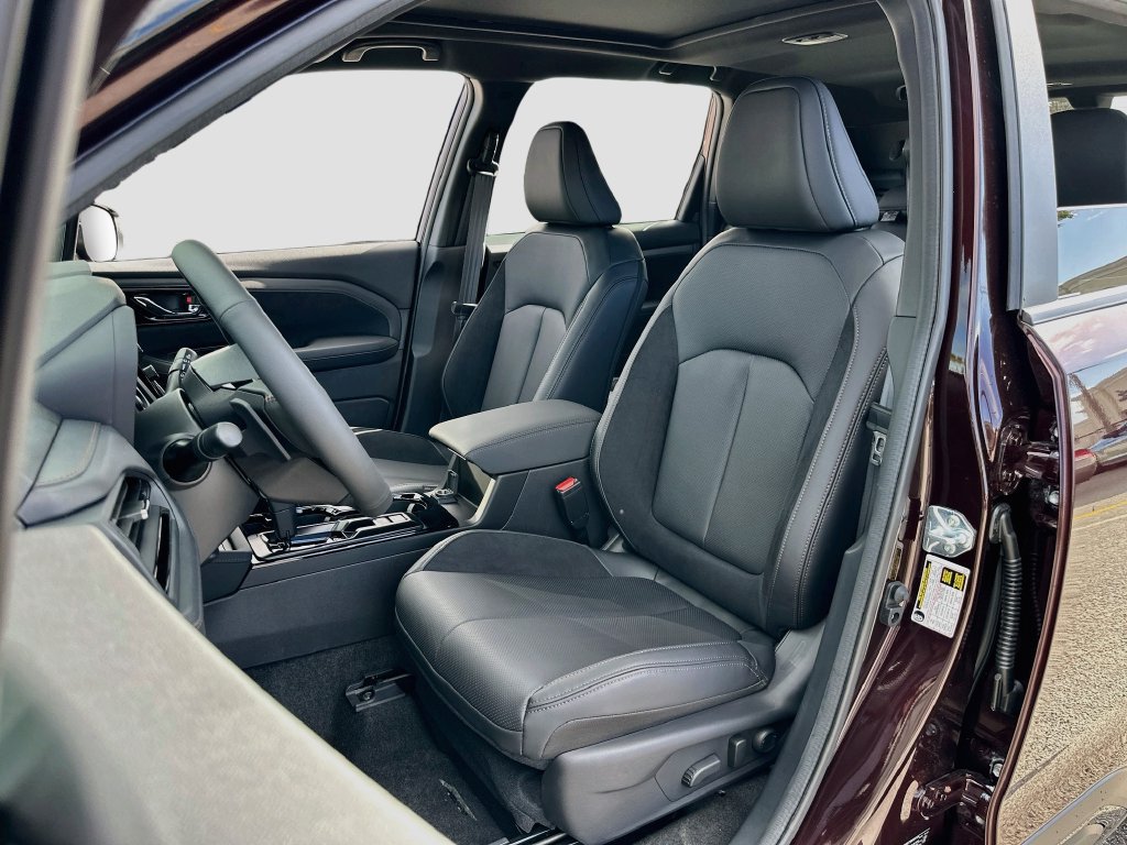 New 2026 Subaru Forester Touring AWD/4WD image 22