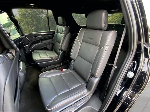 Used 2023 Cadillac Escalade Sport AWD/4WD image 21