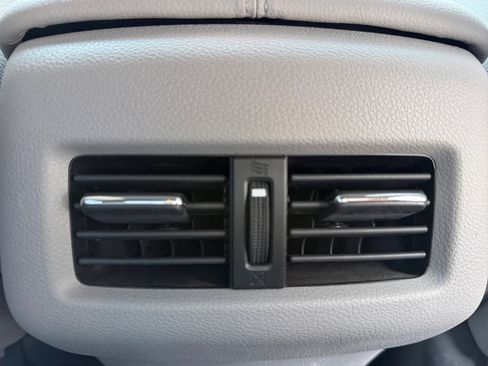 Used 2013 Honda Accord EX-L image 32