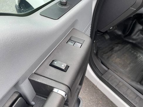 Used 2016 Ford F250 XL w/ Power Equipment Group image 24