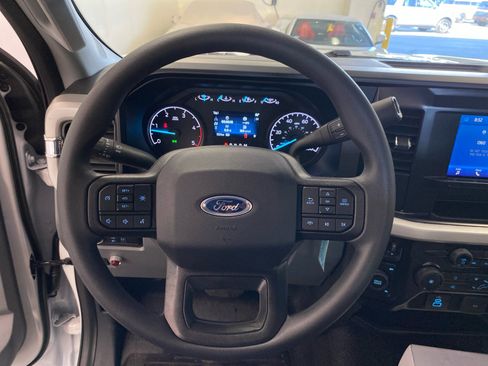 New 2026 Ford F350 XL w/ XL Chrome Package image 15