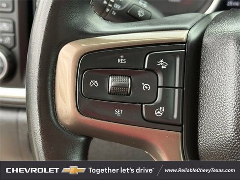 Used 2023 Chevrolet Silverado 2500 High Country w/ Safety Package II image 15