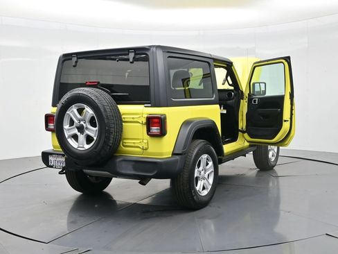 Used 2023 Jeep Wrangler Sport S image 39