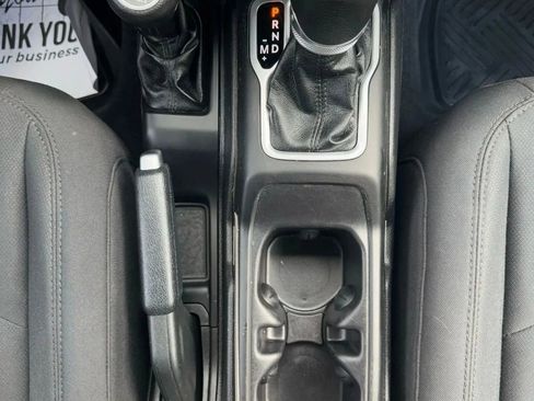 Used 2018 Jeep Wrangler Unlimited Sport S AWD/4WD image 14