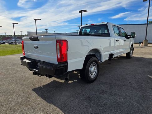 New 2026 Ford F250 XL RWD image 5