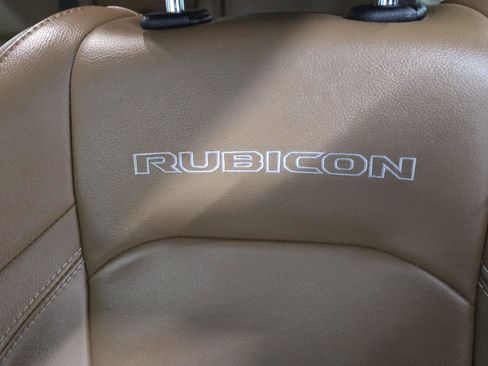 Used 2021 Jeep Wrangler Unlimited Rubicon AWD/4WD image 23