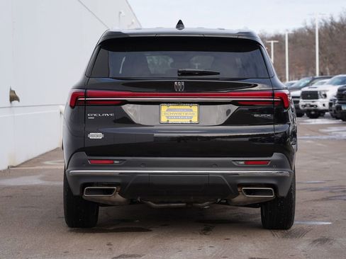 Used 2025 Buick Enclave Preferred image 4