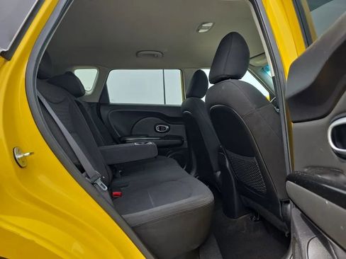 Used 2015 Kia Soul ! image 35