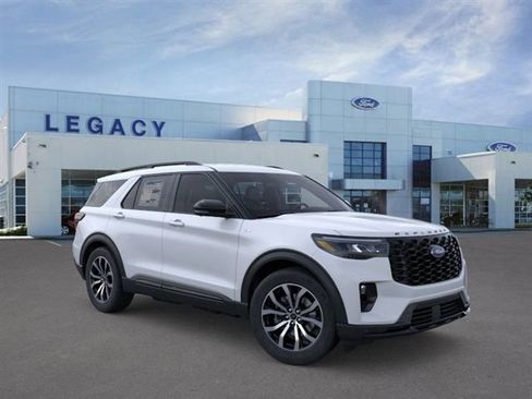New 2026 Ford Explorer ST-Line w/ Premium Package image 7