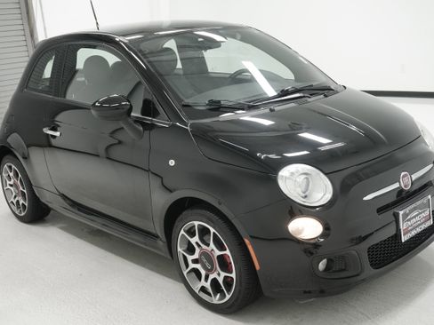Used 2015 FIAT 500 Sport FWD image 3