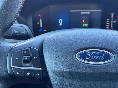 Used 2024 Ford Escape ST-Line FWD image 25