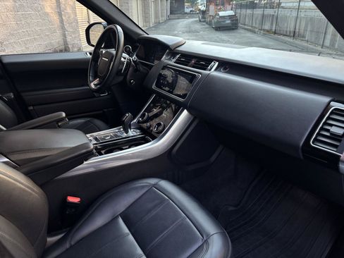 Used 2022 Land Rover Range Rover Sport HSE Dynamic AWD/4WD image 8