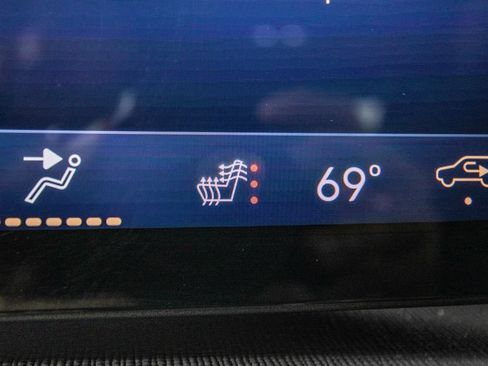 Used 2026 Buick Enclave Preferred FWD image 26