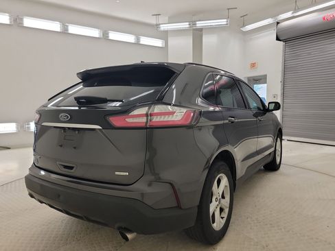 Used 2020 Ford Edge SE FWD image 7
