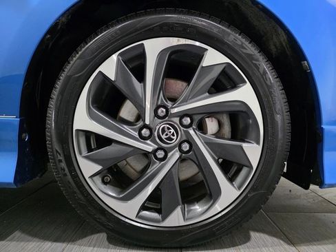 Used 2017 Toyota Corolla iM image 25