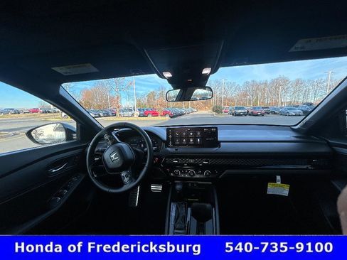 Certified 2025 Honda Accord Sport image 30