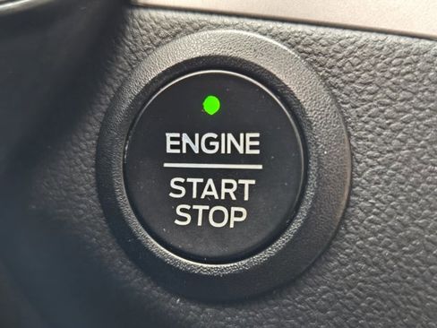 Certified 2022 Ford Escape SE w/ Convenience Package FWD image 19