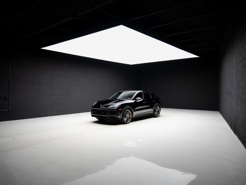 Used 2023 Porsche Cayenne Turbo GT image 88