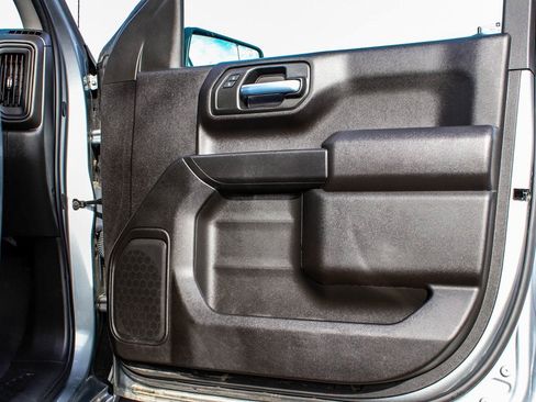 Used 2024 Chevrolet Silverado 1500 Custom image 13