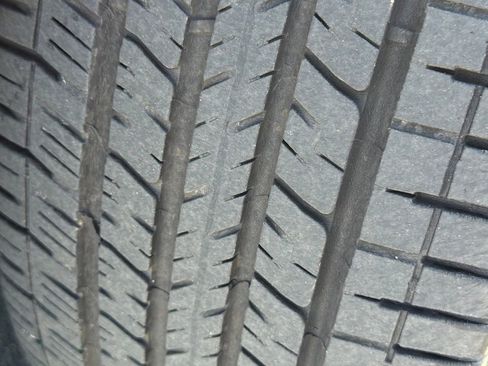 Used 2016 Toyota Prius Three Touring w/ Preferred Accessory Package image 15