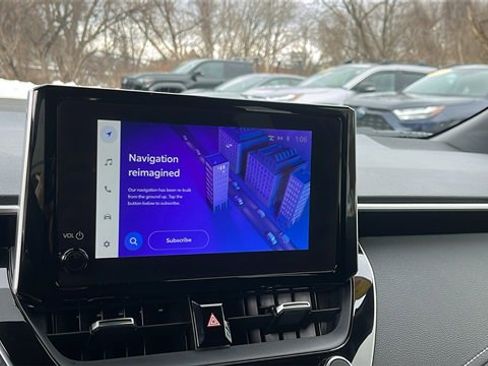 Certified 2024 Toyota Corolla SE image 15