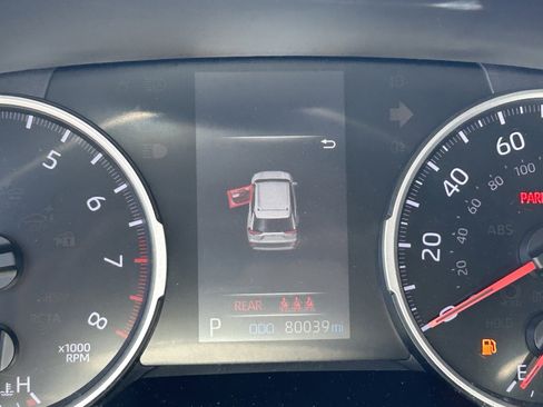 Used 2020 Toyota RAV4 LE w/ Carpet Mat Package FWD image 29
