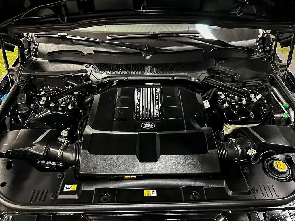 Used 2019 Land Rover Range Rover Sport Supercharged AWD/4WD image 51