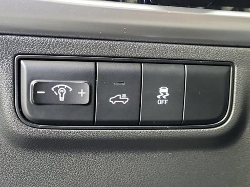 Used 2025 Hyundai Santa Cruz SEL AWD/4WD image 31