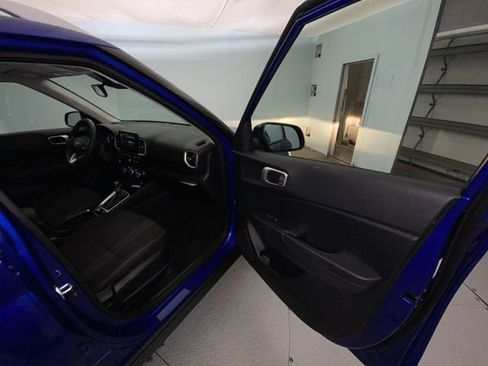 Certified 2026 Hyundai Venue SEL FWD image 24