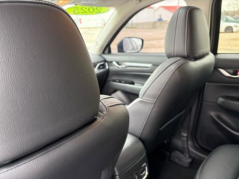 Used 2025 MAZDA CX-5 AWD 2.5 S w/ Preferred Package image 30