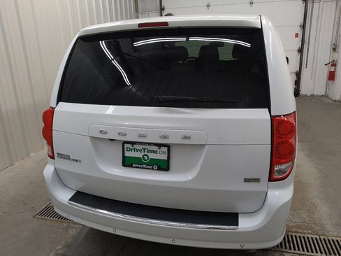 Used 2019 Dodge Grand Caravan SE w/ UConnect Hands-Free Group FWD image 7