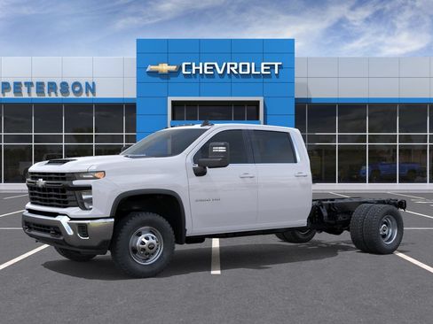 New 2026 Chevrolet Silverado 3500 W/T w/ WT Convenience Package AWD/4WD image 7