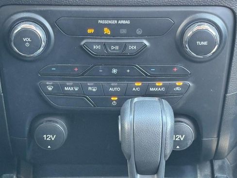 Used 2022 Ford Ranger XLT image 16