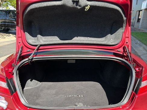 Used 2012 Chrysler 200 Touring image 18